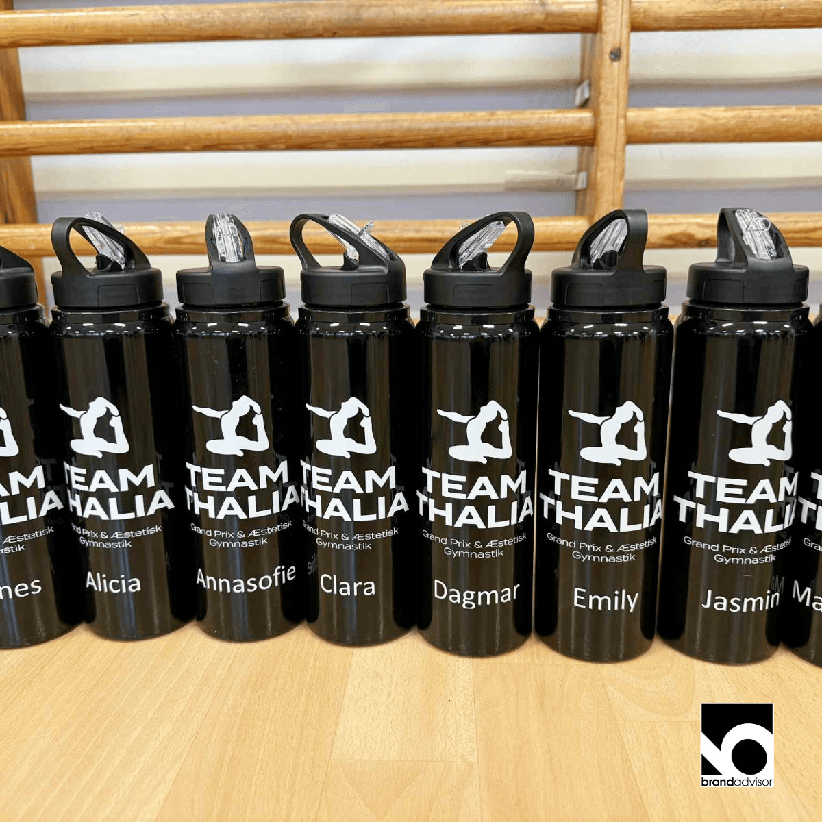 Drikkeflasker med logo og navne