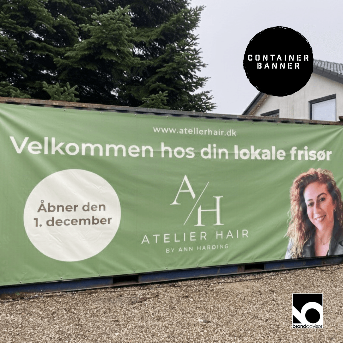 Container banner