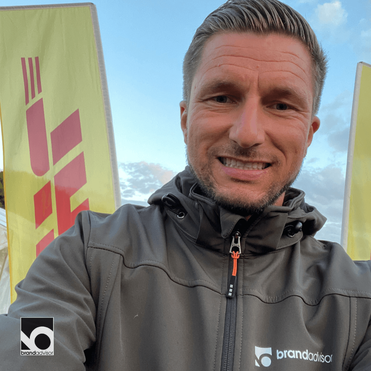 Kontakt Nikolaj Kontakt Nikolaj